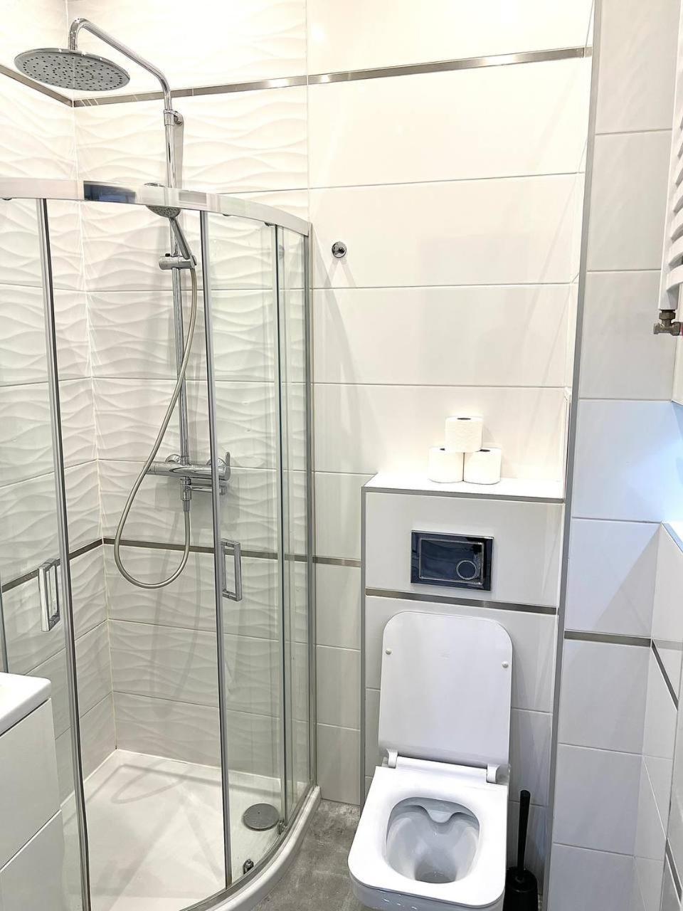 Stylish Apartment In The Centre -By Hik Apartments Varşovia Exterior foto